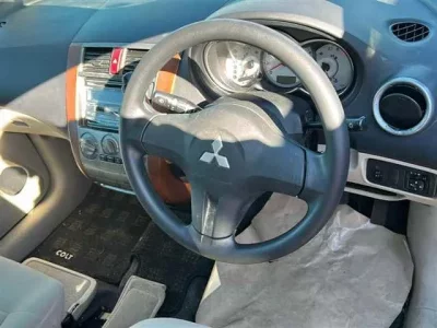 Mitsubishi COLT PLUS