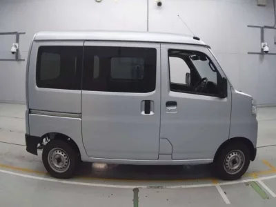 Daihatsu HIJET VAN  с аукциона в Японии