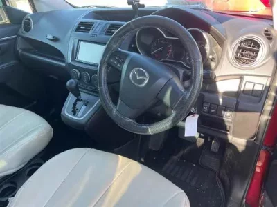 Mazda PREMACY  с аукциона в Японии