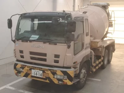 Isuzu TRUCK