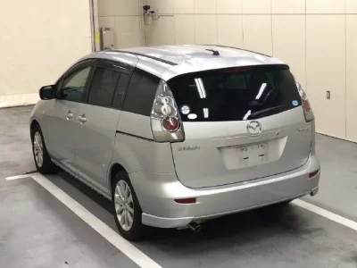 Mazda PREMACY  с аукциона в Японии