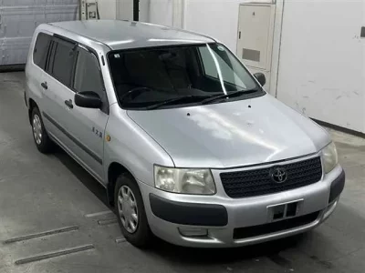 Toyota SUCCEED  с аукциона в Японии