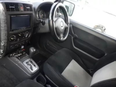 Suzuki JIMNY SIERRA  с аукциона в Японии