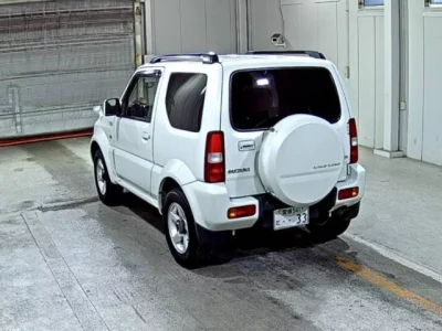 Suzuki JIMNY SIERRA  с аукциона в Японии