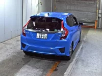 Honda FIT лот № 3083 оценка 3.5  с аукциона в Японии 4