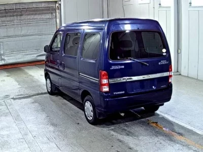 Suzuki EVERY  с аукциона в Японии