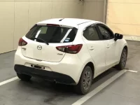 Mazda DEMIO лот № 3105 оценка 3.5  с аукциона в Японии 3