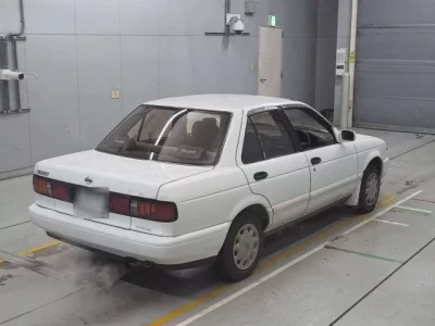 Nissan SUNNY