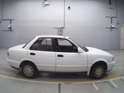 Nissan SUNNY