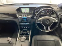 Mercedes-Benz E CLASS лот № 3527 оценка 4  с аукциона в Японии 2