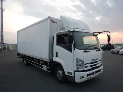 Isuzu FORWARD