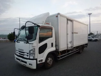 Isuzu FORWARD