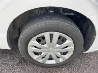 Honda FIT лот № 11131 оценка 3.5  с аукциона в Японии 8