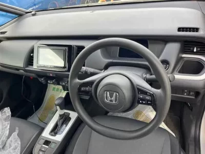 Honda FIT  с аукциона в Японии