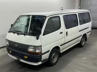 Toyota HIACE VAN лот № 10239 оценка 3  с аукциона в Японии 3
