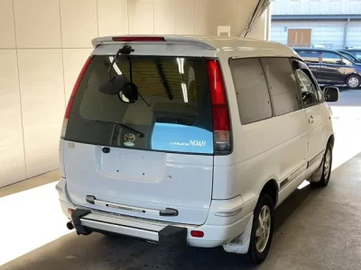 Toyota TOWN ACE NOAH  с аукциона в Японии