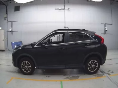 Mitsubishi ECLIPSE CROSS  с аукциона в Японии