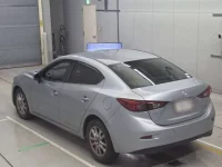 Mazda AXELA лот № 30558 оценка 4  с аукциона в Японии 5