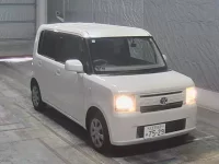 Toyota PIXIS SPACE лот № 1465 оценка 4  с аукциона в Японии 6