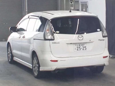Mazda PREMACY  с аукциона в Японии