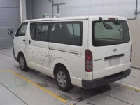 Toyota REGIUS ACE VAN лот № 40004 оценка 3  с аукциона в Японии 5