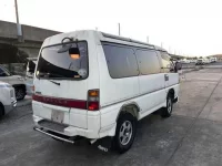 Mitsubishi DELICA WAGON лот № 80058 оценка X  с аукциона в Японии 4