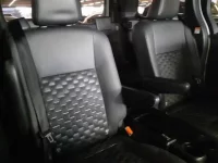 Toyota VOXY лот № 30568 оценка 5  с аукциона в Японии 8