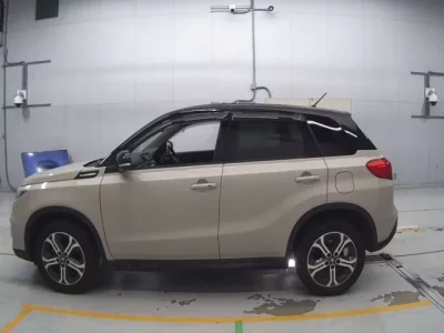 Suzuki ESCUDO  с аукциона в Японии