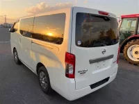 Nissan CARAVAN VAN лот № 80065 оценка X  с аукциона в Японии 1