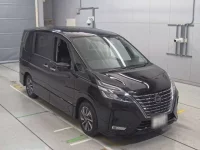Nissan SERENA лот № 30577 оценка 4  с аукциона в Японии 4