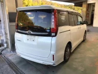 Toyota ESQUIRE лот № 6058 оценка R  с аукциона в Японии 3