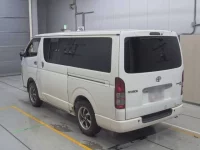 Toyota HIACE VAN лот № 40015 оценка R  с аукциона в Японии 5