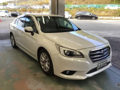 Subaru LEGACY B4