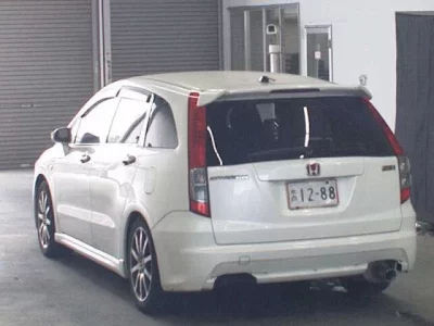 Honda STREAM  с аукциона в Японии