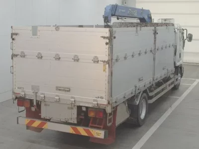 Isuzu FORWARD  с аукциона в Японии