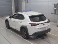 Lexus UX лот № 30599 оценка 4.5  с аукциона в Японии 5