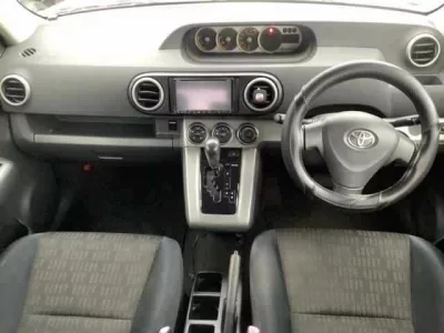 Toyota COROLLA RUMION