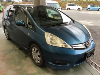 Honda FIT SHUTTLE  с аукциона в Японии