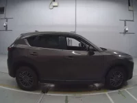 Mazda CX-5 лот № 30615 оценка 4  с аукциона в Японии 2