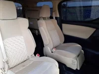 Toyota VELLFIRE лот № 30619 оценка 4  с аукциона в Японии 8