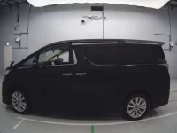 Toyota VELLFIRE лот № 30619 оценка 4  с аукциона в Японии 3