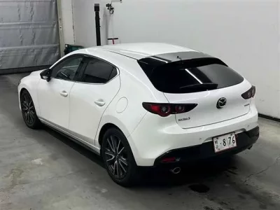 Mazda MAZDA3  с аукциона в Японии