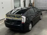 Toyota PRIUS PHV лот № 80097 оценка X  с аукциона в Японии 4