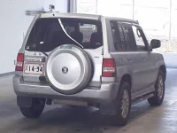Mitsubishi PAJERO IO лот № 4738 оценка R  с аукциона в Японии 4