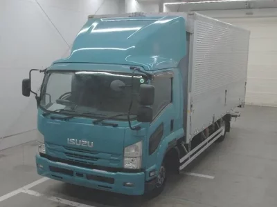 Isuzu FORWARD  с аукциона в Японии