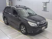Subaru FORESTER лот № 30645 оценка 4  с аукциона в Японии 4