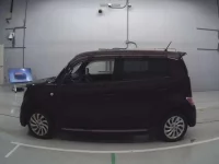 Toyota BB лот № 20177 оценка R  с аукциона в Японии 3