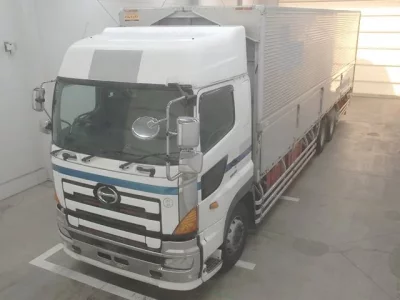 Hino TRUCK