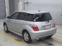 Toyota IST лот № 30659 оценка 3.5  с аукциона в Японии 5