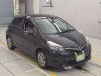 Toyota VITZ лот № 30664 оценка RA  с аукциона в Японии 4